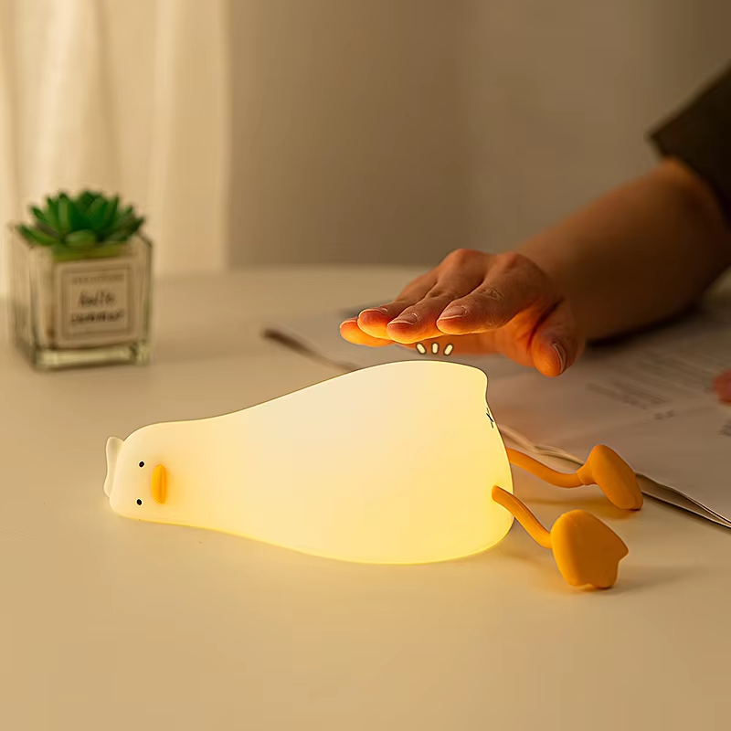 Floating Nightstand With Led Light - 오리 모양 충전식 LED 수면등, 실리콘